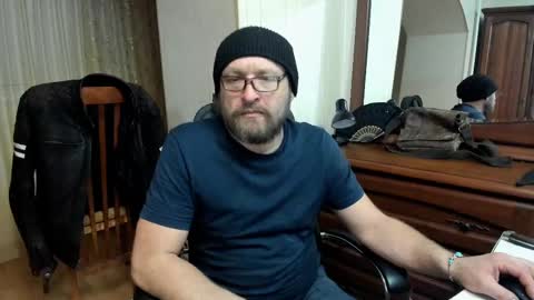 Snapshot of grandor_m chatting on 03.12.25 Anthony online show from 03.12.25