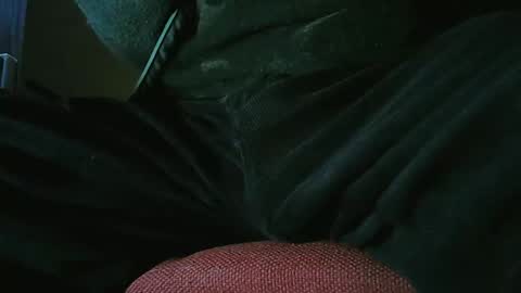 Snapshot of grapefruit chatting on 10.15.25 grapefruit online show from 10.15.25