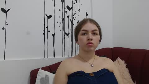 Snapshot of grecia_rouse chatting on 09.16.25  GRECIA  online show from 09.16.25