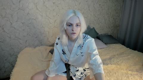 Snapshot of green_tea666 chatting on 02.05.25 Lilith online show from 02.05.25