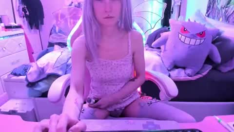 GreenEyedLovexo online show from 02.15.25