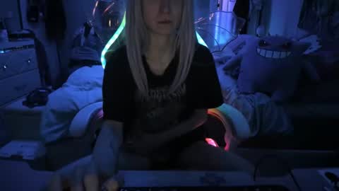 GreenEyedLovexo online show from 02.20.25