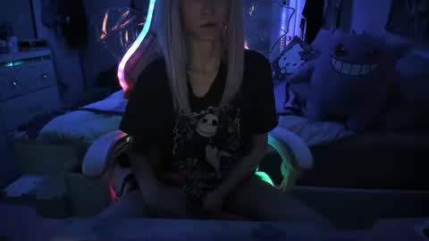 GreenEyedLovexo online show from 02.27.25