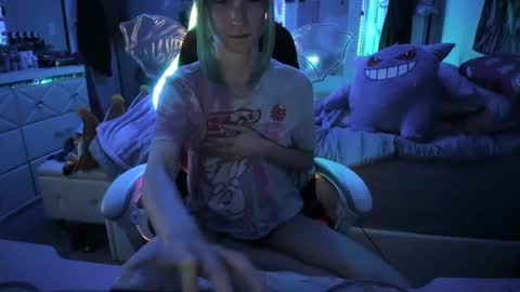 GreenEyedLovexo online show from 09.21.25