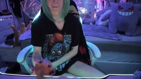 GreenEyedLovexo online show from 11.08.25