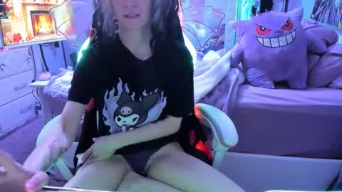 GreenEyedLovexo online show from 02.12.26