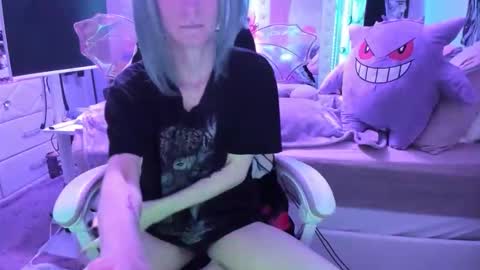 GreenEyedLovexo online show from 04.17.26