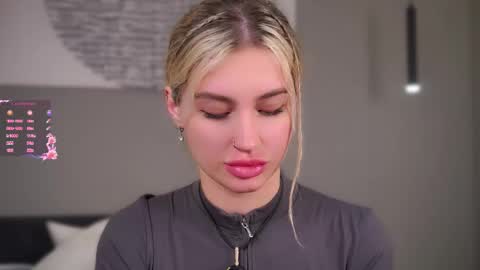 Kelly online show from 02.06.26