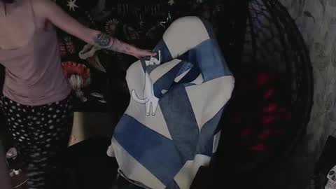 Lina online show from 02.15.26