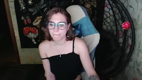 Lina online show from 05.17.26