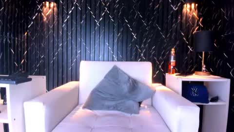 GregorySforza online show from 11.28.25