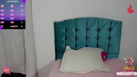 Snapshot of greicy_rouse chatting on 03.04.25 greicy_rouse online show from 03.04.25