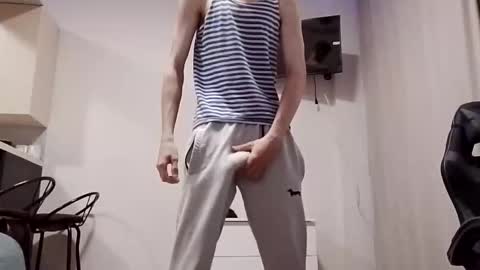 Felix online show from 10.28.25