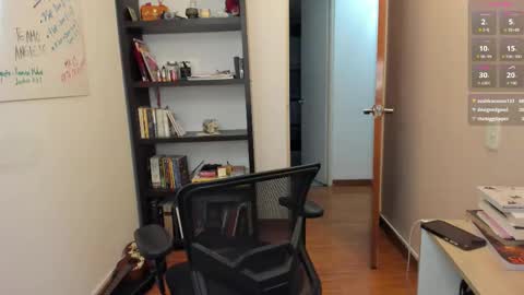 Snapshot of gretagat chatting on 11.08.25 Greta online show from 11.08.25