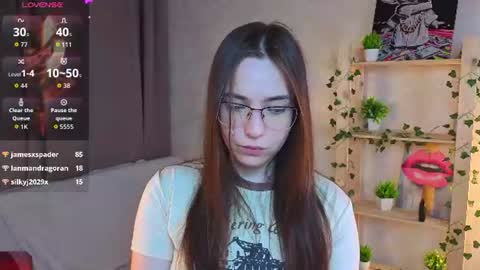 Cutie Ellie online show from 06.13.26