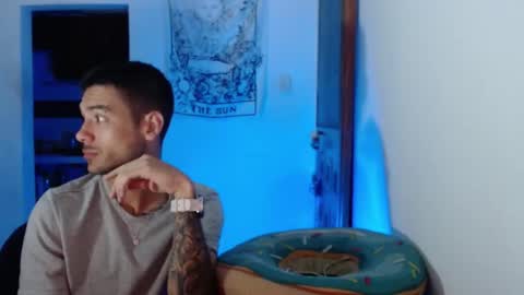 Snapshot of gretta_n_dannie chatting on 01.20.25 Gretta n dannie online show from 01.20.25