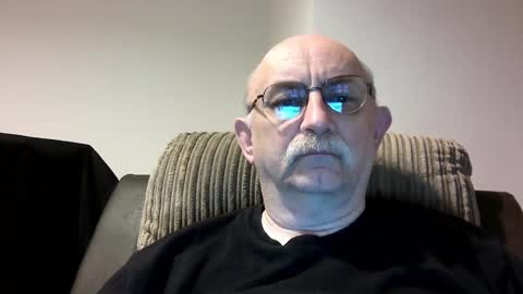 Snapshot of grey_dom chatting on 01.05.25 Master  Sir online show from 01.05.25