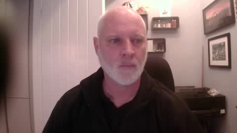 Snapshot of greyfox_6000 chatting on 02.19.26 greyfox_6000 online show from 02.19.26