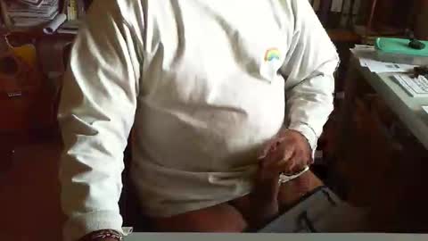 greyhounddog online show from 04.24.26