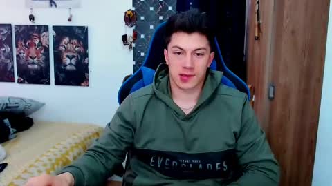 griego01 online show from 12.17.24