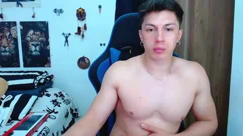 griego01 online show from 02.14.25