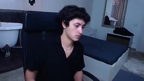 Snapshot of griffindane chatting on 02.13.26 GriffinDane online show from 02.13.26