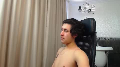 Snapshot of griffindane chatting on 03.04.26 GriffinDane online show from 03.04.26