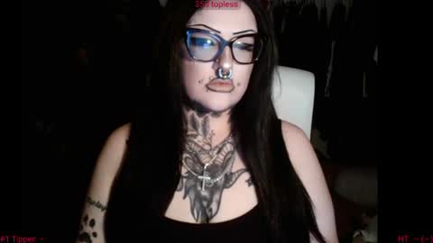 Snapshot of grindhouseho chatting on 05.24.26 Grindhouse online show from 05.24.26