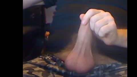 Snapshot of gruhahn chatting on 09.23.25 DankMess online show from 09.23.25