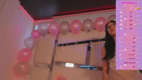 Snapshot of grupojade chatting on 10.10.25 grupojade online show from 10.10.25