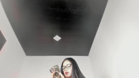 grupojade online show from 12.04.25