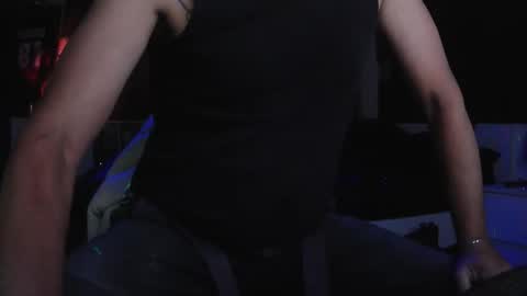 YOUNEEKWAYSTOPLEASEYOU online show from 10.01.25