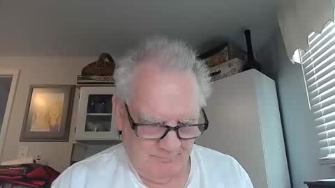 Snapshot of gspotlover1 chatting on 02.11.26 Horny Daddy online show from 02.11.26