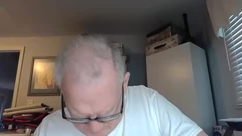 Snapshot of gspotlover1 chatting on 03.01.26 Horny Daddy online show from 03.01.26