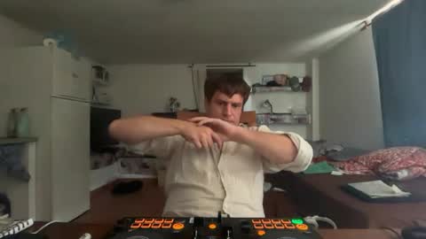 guardiannif_ online show from 06.20.26