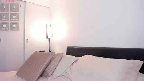 Elena online show from 01.09.25