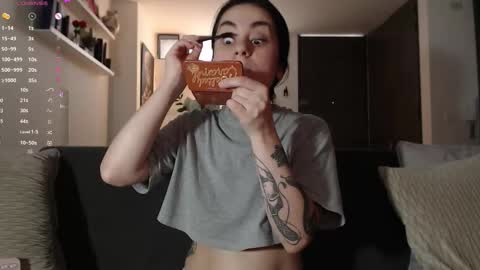 Elena online show from 09.18.25