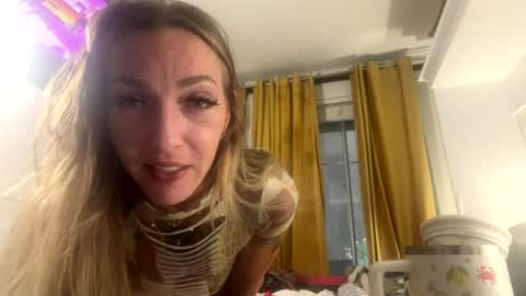 Snapshot of gudgirrl chatting on 07.28.26 gudgirrl online show from 07.28.26