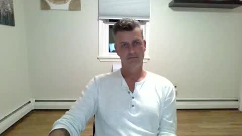 Snapshot of gudguy2025 chatting on 11.03.25 gudguy2025 online show from 11.03.25