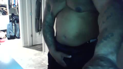 Snapshot of guidedhandstech chatting on 03.01.25 guidedhandstech online show from 03.01.25