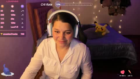 Hello Im Julieta Im 25 years old welcome to my room have fun and be happy. online show from 01.20.25