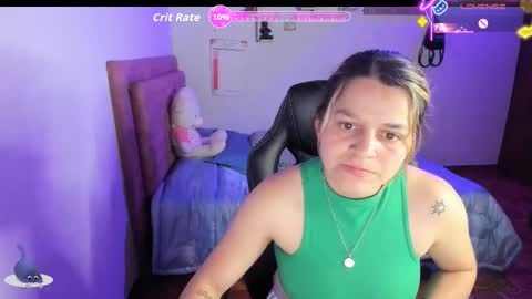 Hello Im Julieta Im 25 years old welcome to my room have fun and be happy. online show from 09.12.25