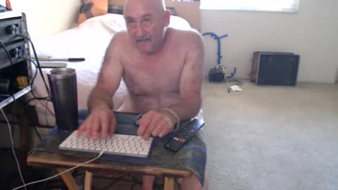 Snapshot of guitarsexgod2 chatting on 06.20.26 guitarsexgod2 online show from 06.20.26