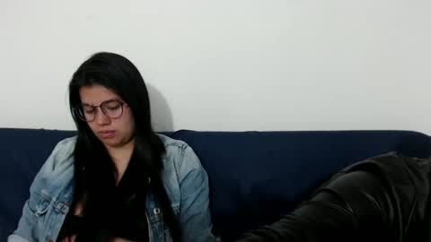 Snapshot of gumball_room chatting on 11.08.25 Vane blonde and Hazell black hair online show from 11.08.25