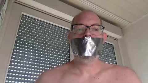 gummicasual online show from 02.25.25