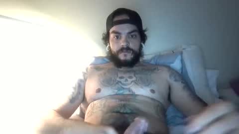 Snapshot of gunnerkills22 chatting on 12.17.25 gunnerkills22 online show from 12.17.25