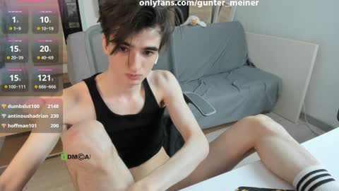 Snapshot of guntermeiner chatting on 12.20.24 Gunter online show from 12.20.24