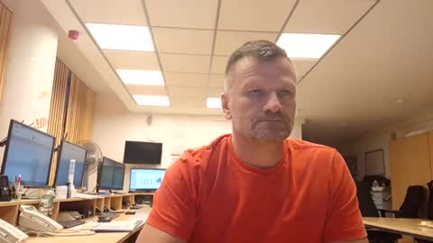 guschidick online show from 09.25.25