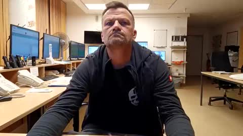 guschidick online show from 09.26.25