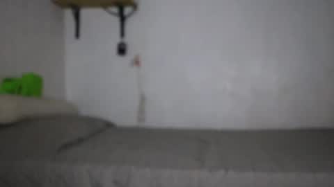 Snapshot of guss6969868792 chatting on 05.24.26 guss6969868792 online show from 05.24.26